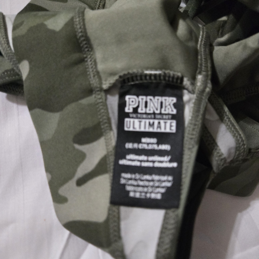 Victoria's Secret Green Camo Sports Bra - Picture 6 of 7